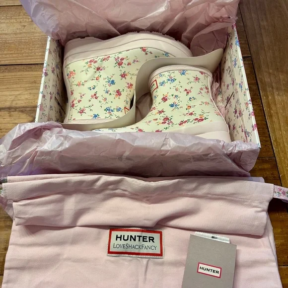 Hunter x LoveShackFancy Sunrise Patchwork Confetti Bloom - Picture 3 of 5